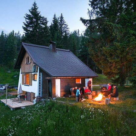 Gemuetliche Huette In Den Bergen Βίλα Sonnenalpe Nassfeld Εξωτερικό φωτογραφία