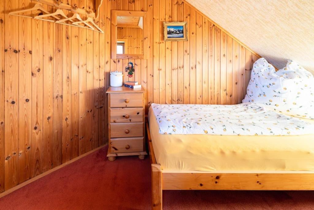 Gemuetliche Huette In Den Bergen Βίλα Sonnenalpe Nassfeld Εξωτερικό φωτογραφία